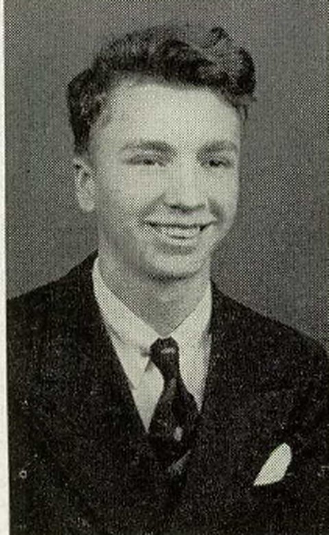 Retrato de Ronald Read en el anuario de la secundaria de Brattleboro, 1940